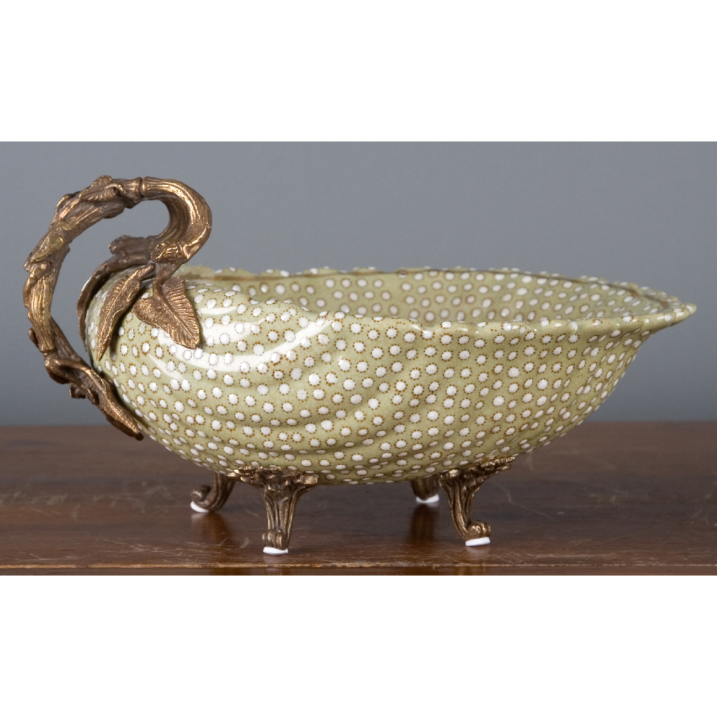 Danny's Fine Porcelain Porcelain Shell Dish with Bronze Accent- Dotty