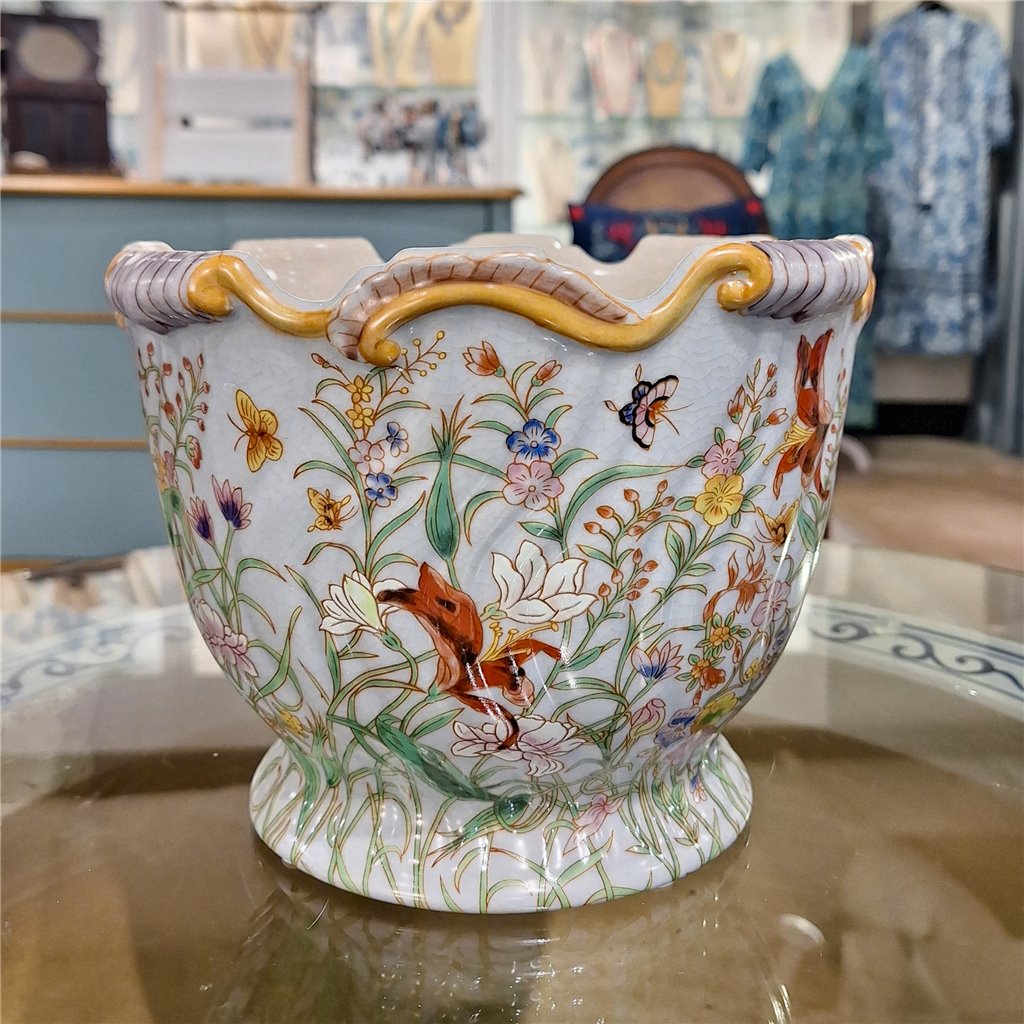 Danny's Fine Porcelain 8l X 8d X 6h Porcelain Planter-Gloria