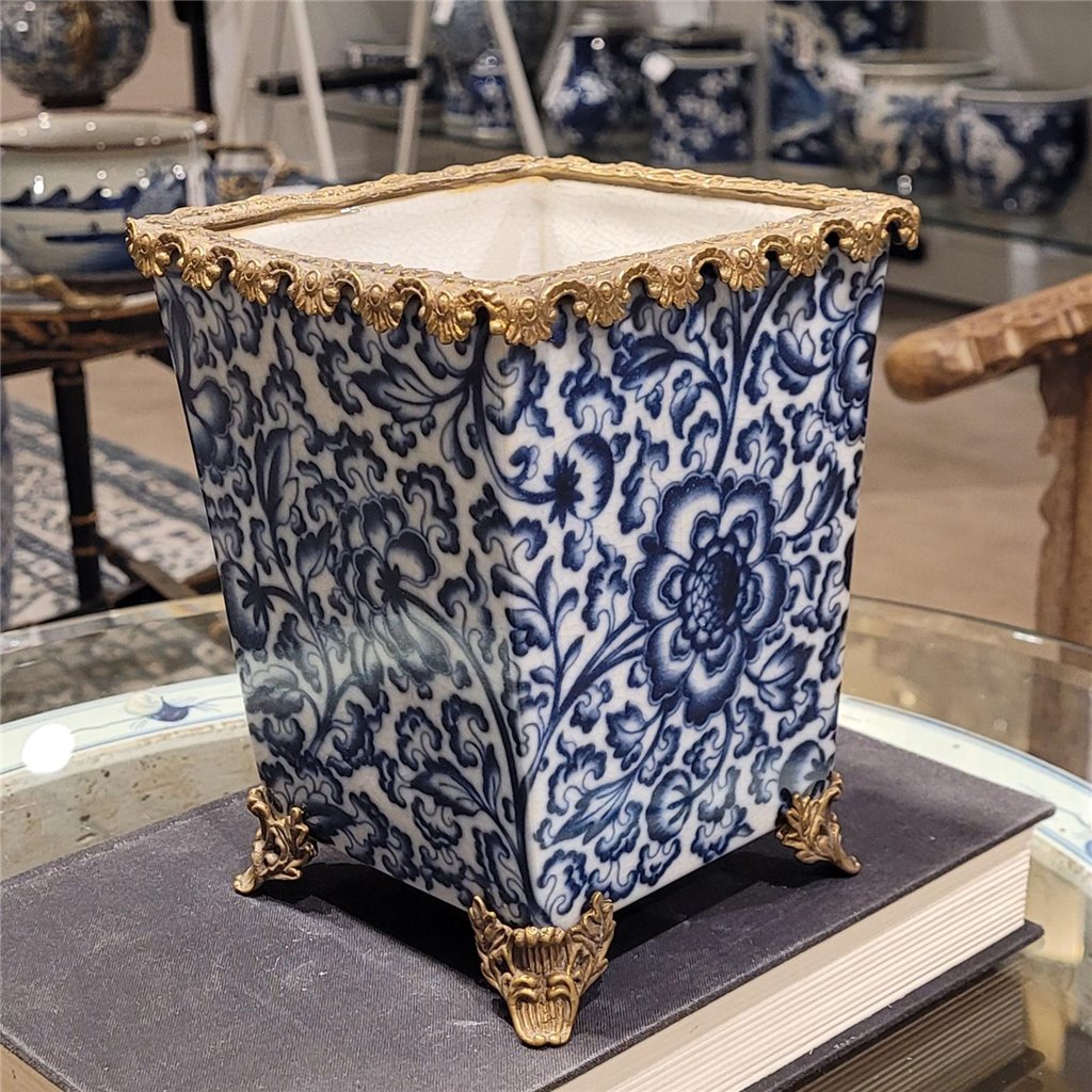 Danny's Fine Porcelain Square Basin with Bronze