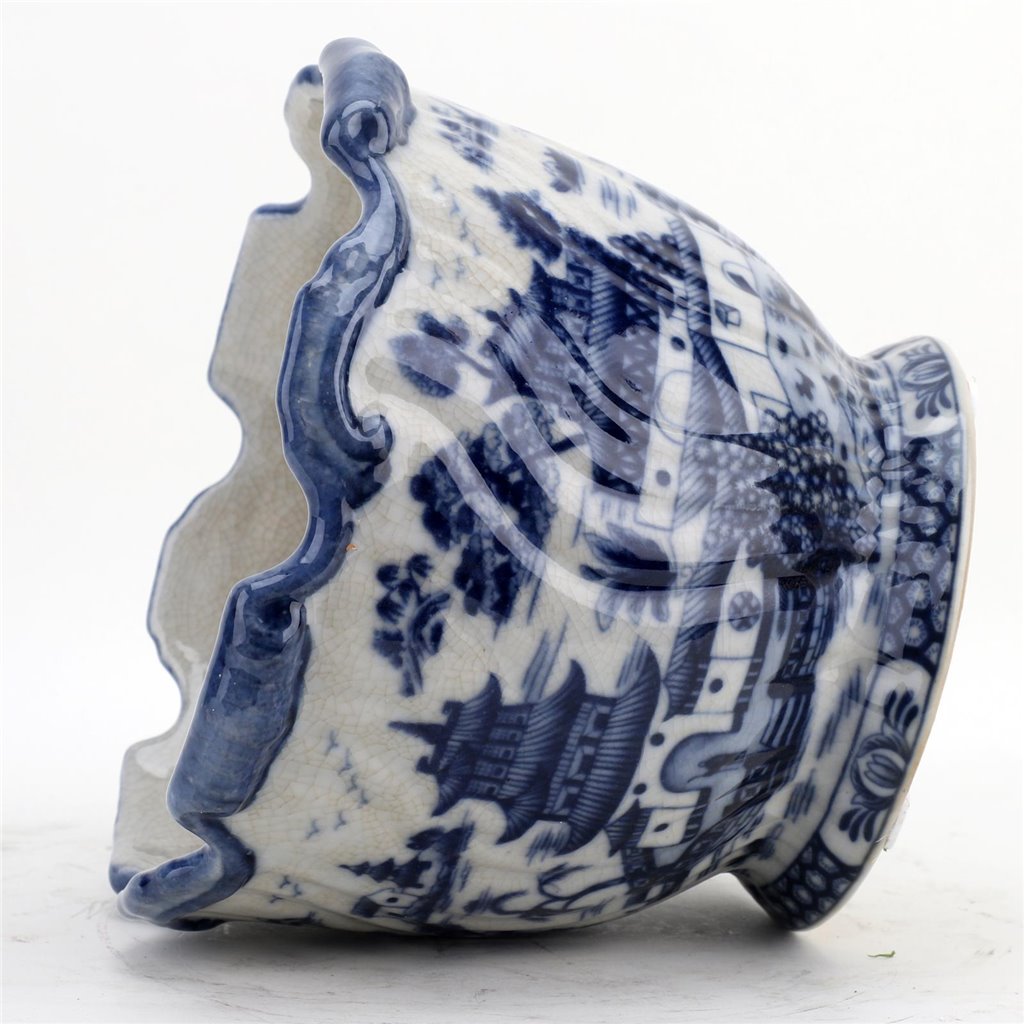 Danny's Fine Porcelain Planter - Blue Willow