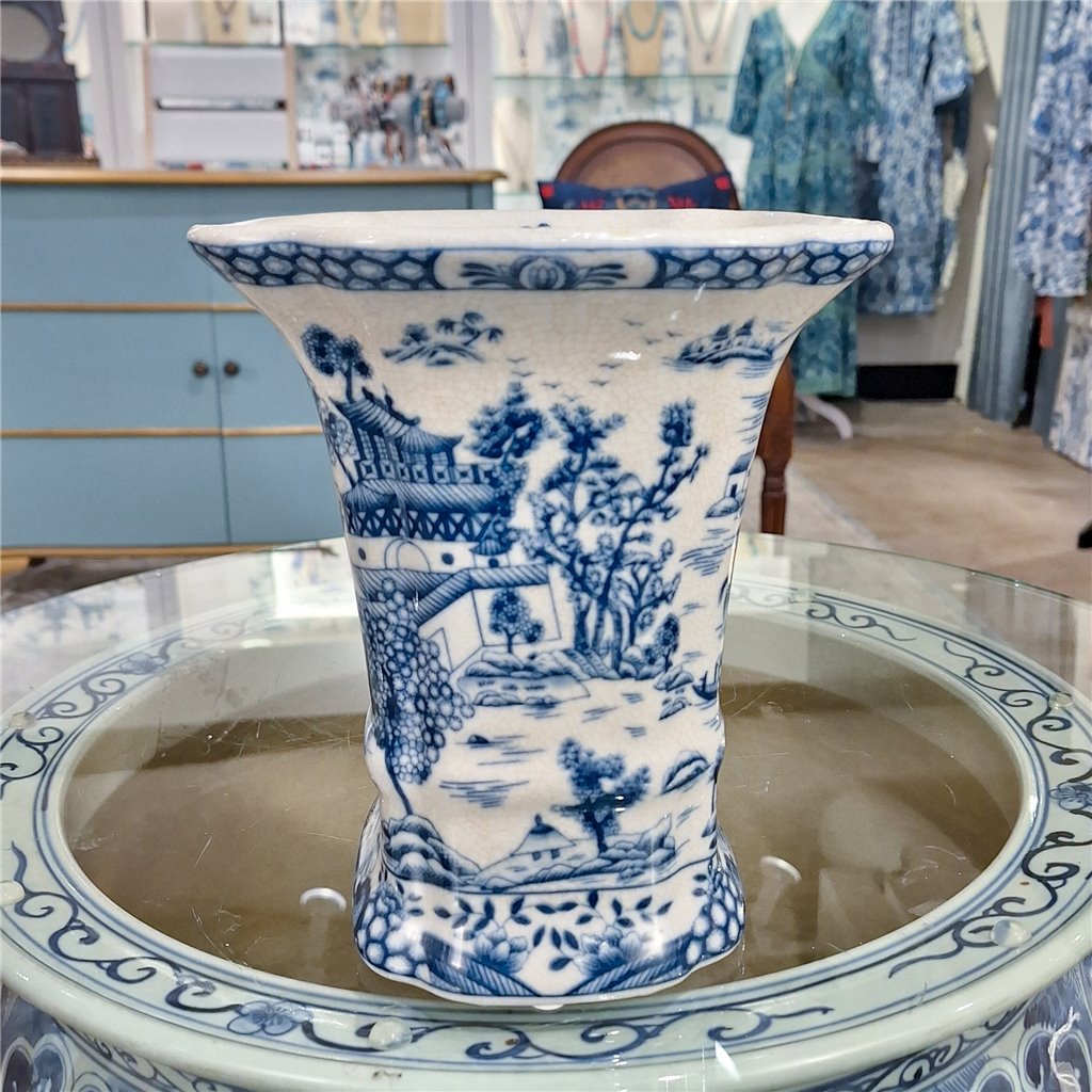 Danny's Fine Porcelain Flower Vase - Blue Willow