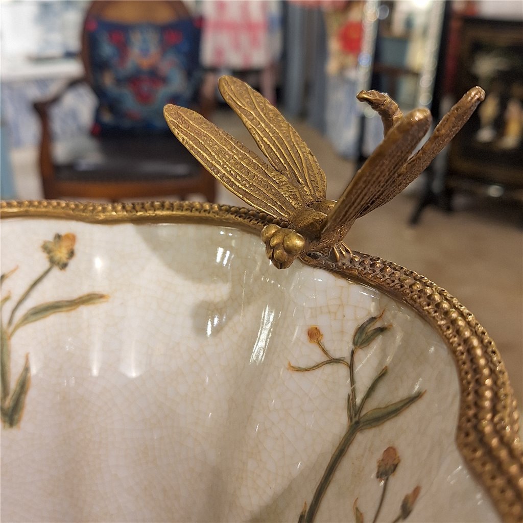 Danny's Fine Porcelain Porcelain Vase with Bronze Ormolu Dragonfly - Satin Grass