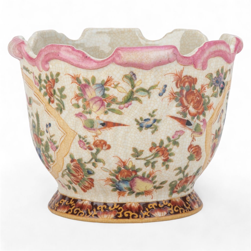 Danny's Fine Porcelain Porcelain Scallop Planter - Regency