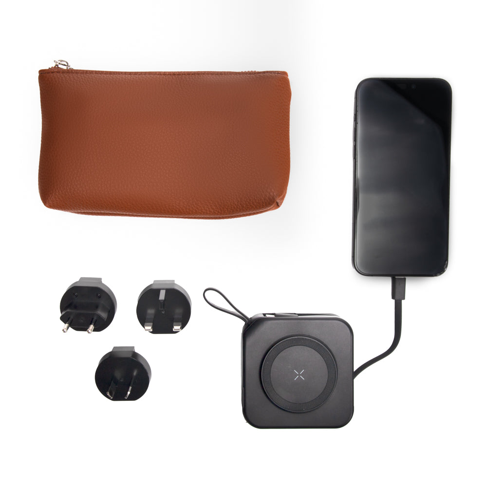 Voyager Universal 5-In-1 Charger & Adapter Saddle