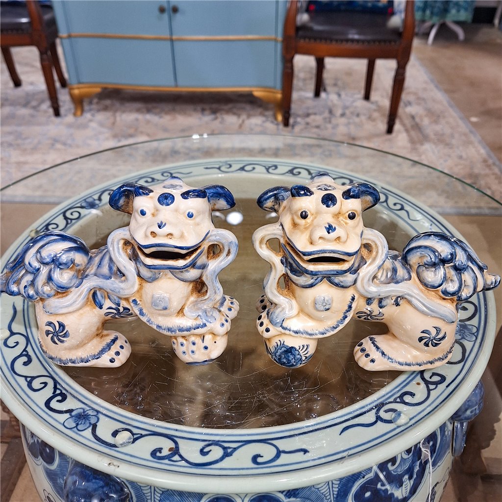 Danny's Fine Porcelain Small Pair of Lucky Foo Dog-Blue & White