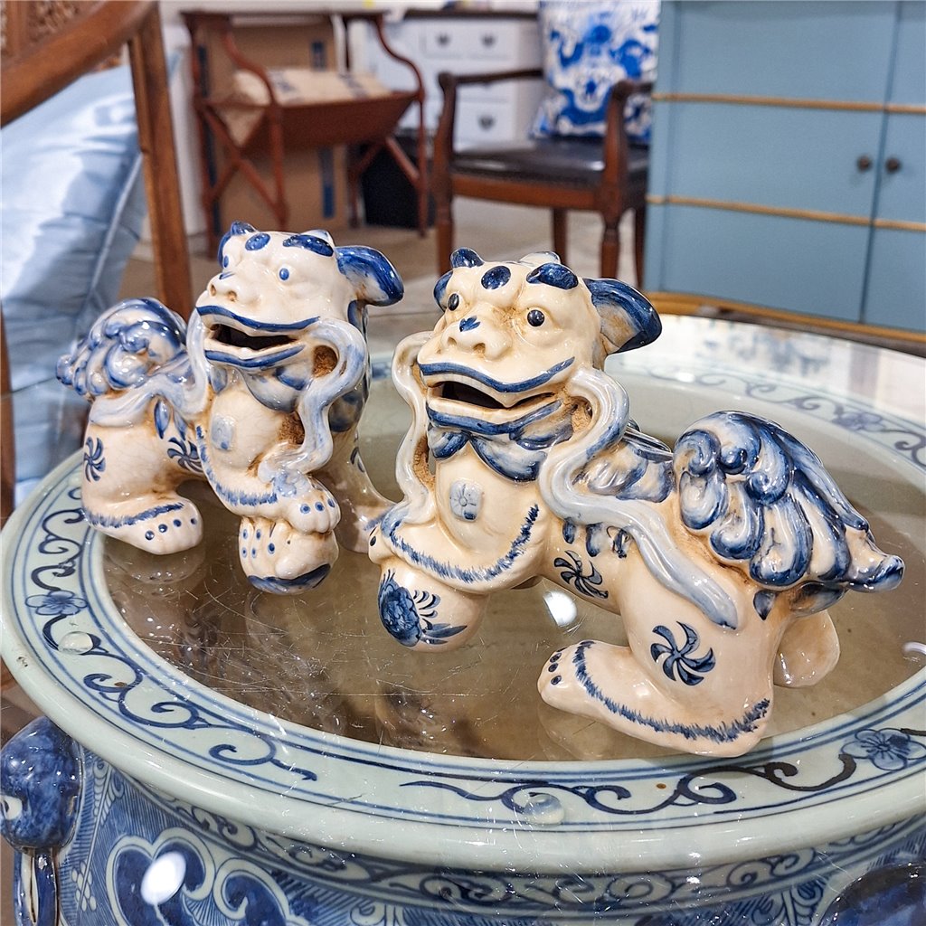 Danny's Fine Porcelain Small Pair of Lucky Foo Dog-Blue & White