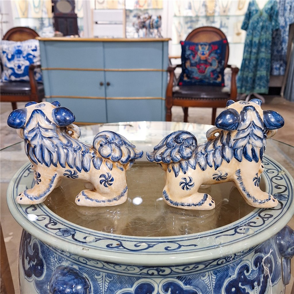 Danny's Fine Porcelain Small Pair of Lucky Foo Dog-Blue & White