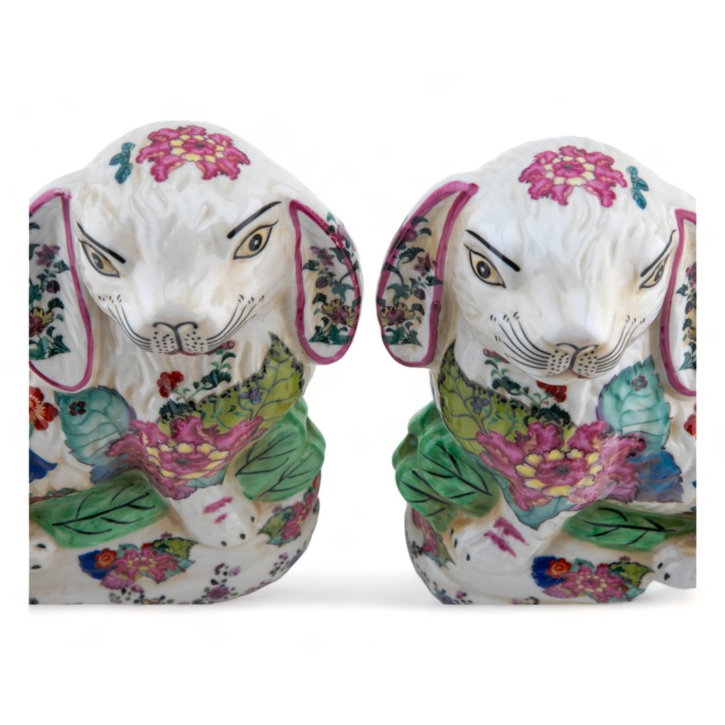 Danny's Fine Porcelain Classic Staffordshire Bunnies with A Twist! Pair of Porcelain 41346