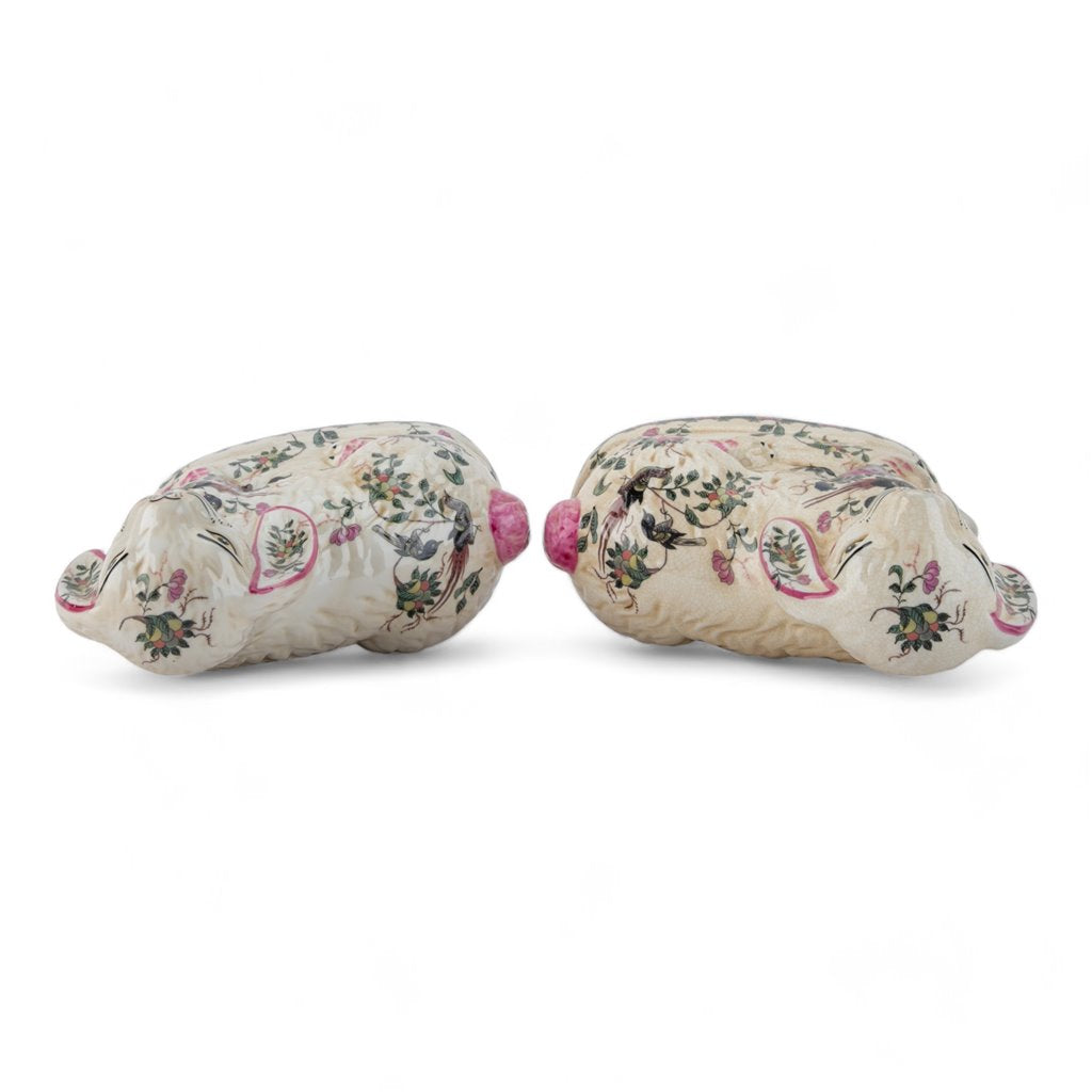 Danny's Fine Porcelain Classic Staffordshire Bunnies with A Twist! Pair of Porcelain 41363