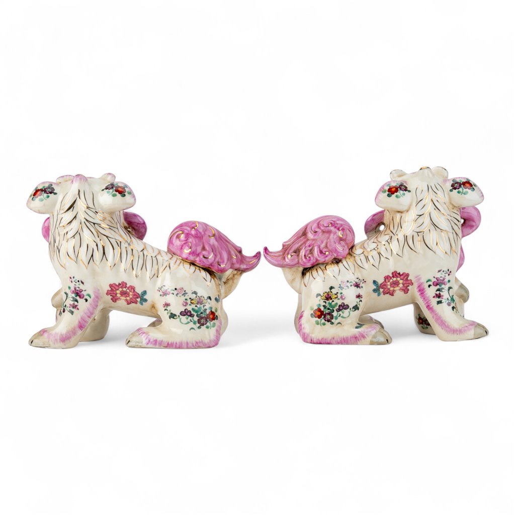Danny's Fine Porcelain Pair of Bigger Lucky Foo Dog-Pink Tobacco Leaf