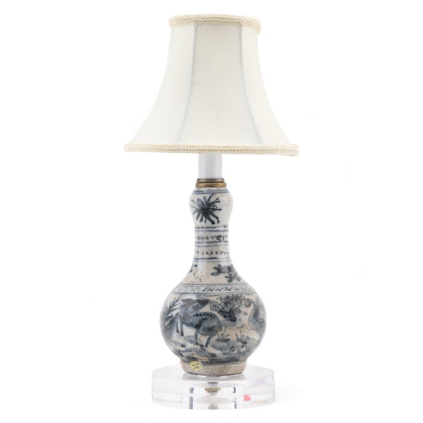 Danny's Fine Porcelain Blue & White Lamp with Acrylic Base (classic)