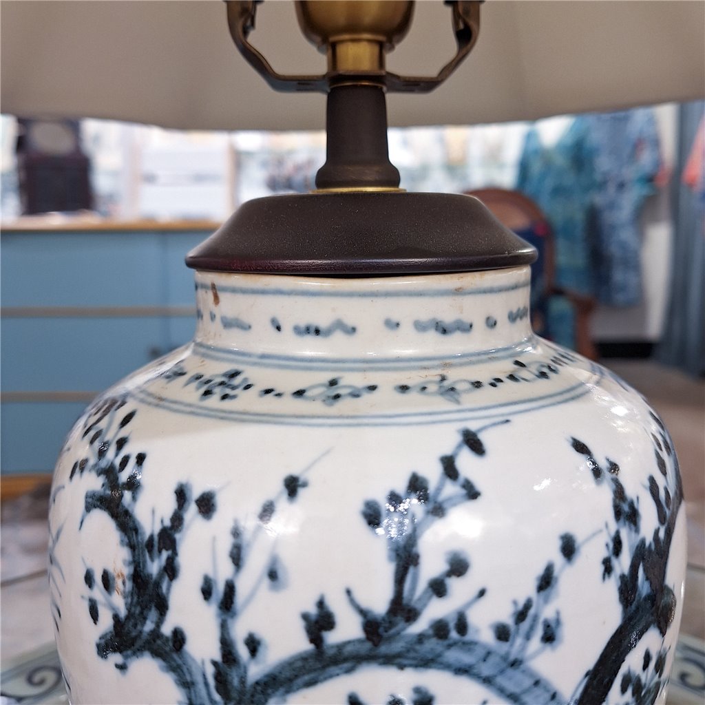 Danny's Fine Porcelain Blue & White Lamp-Floral (classic) 320-12-Be