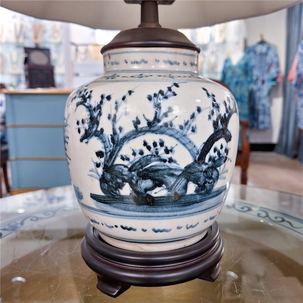 Danny's Fine Porcelain Blue & White Lamp-Floral (classic) 320-12-Be