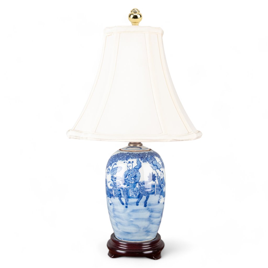 Danny's Fine Porcelain Blue & White Lidded Jar Lamp-Child Playing( Classic)(320-10-Be)