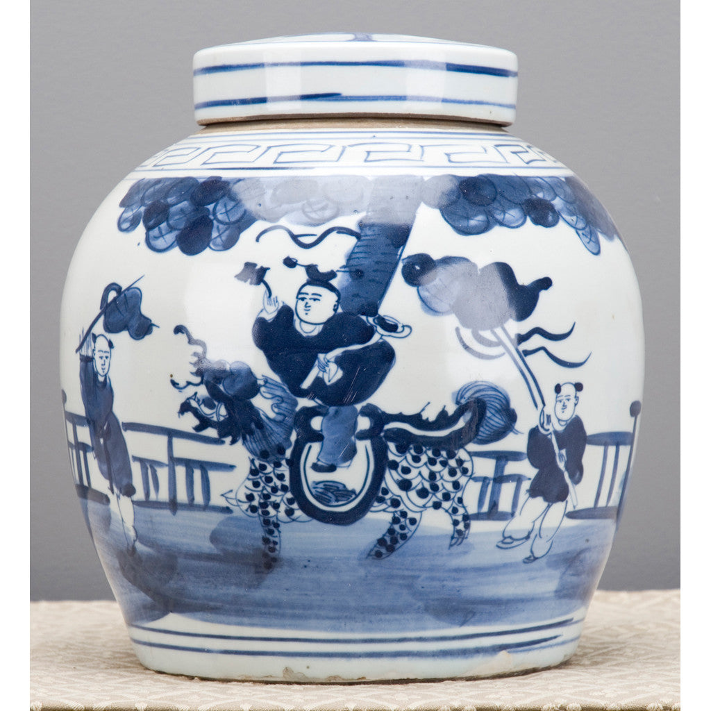 Danny's Fine Porcelain Blue & White Bulb Lidded Jar (classic)