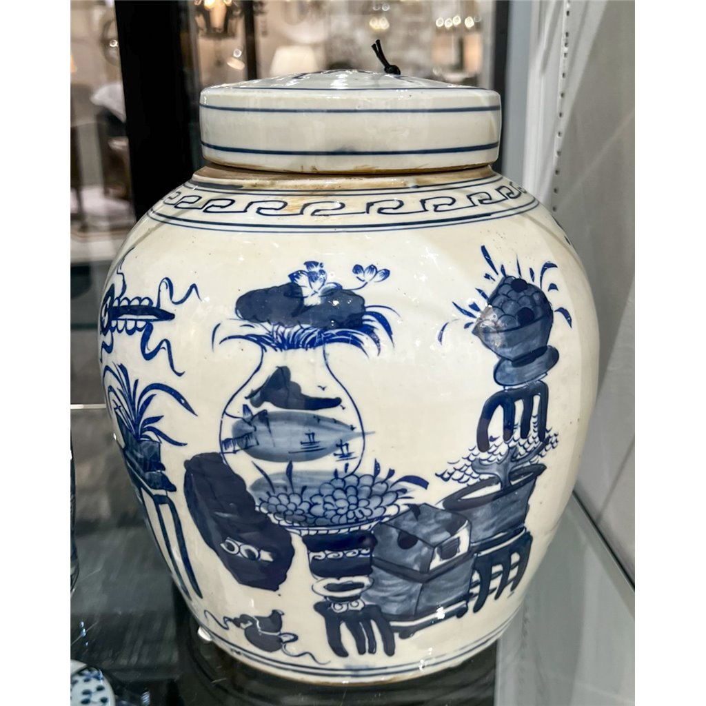 Danny's Fine Porcelain Blue & White Bulb Lidded Jar (classic)