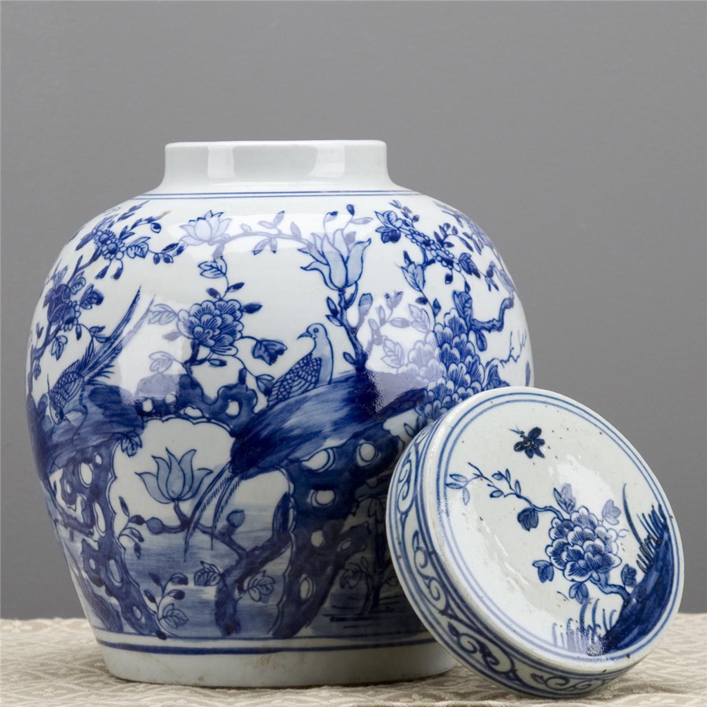 Danny's Fine Porcelain Porcelain Lidded Jar Blue & White