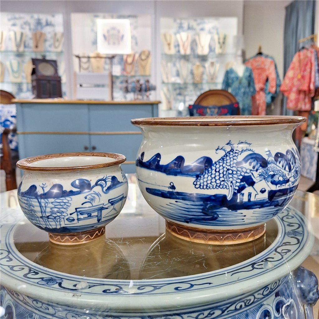 Danny's Fine Porcelain Round Basin- Classic Blue & White