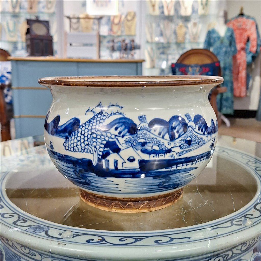 Danny's Fine Porcelain Round Basin- Classic Blue & White