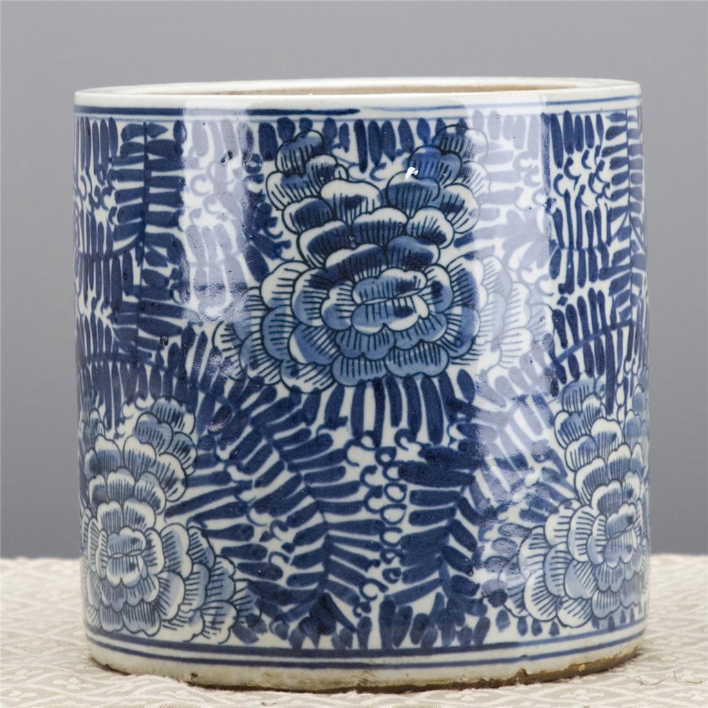 Danny's Fine Porcelain Round Bucket- Classic Blue & White