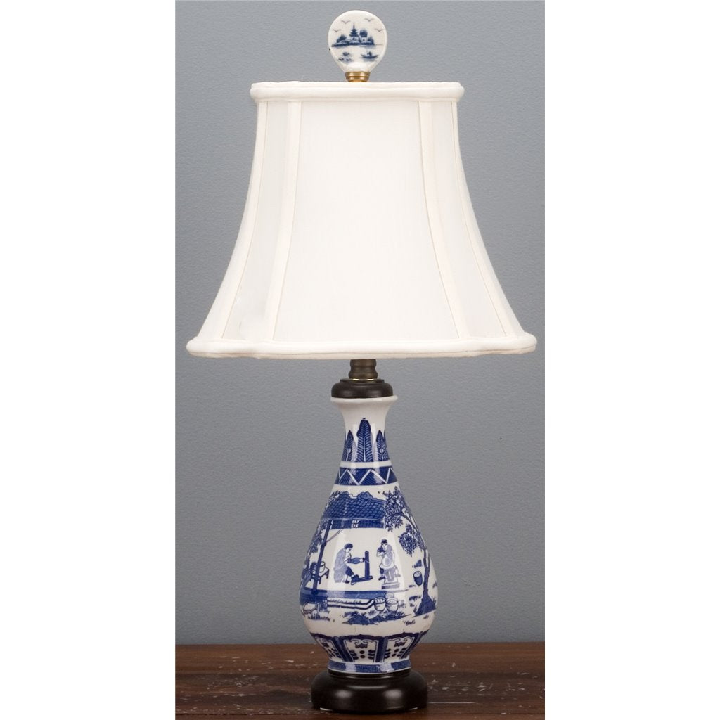 Danny's Fine Porcelain Porcelain Wine Vase Lamp -Blue & White