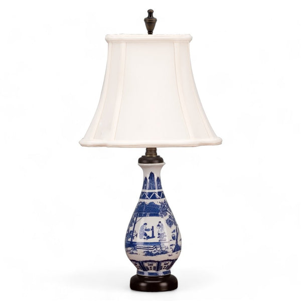 Danny's Fine Porcelain Porcelain Wine Vase Lamp -Blue & White