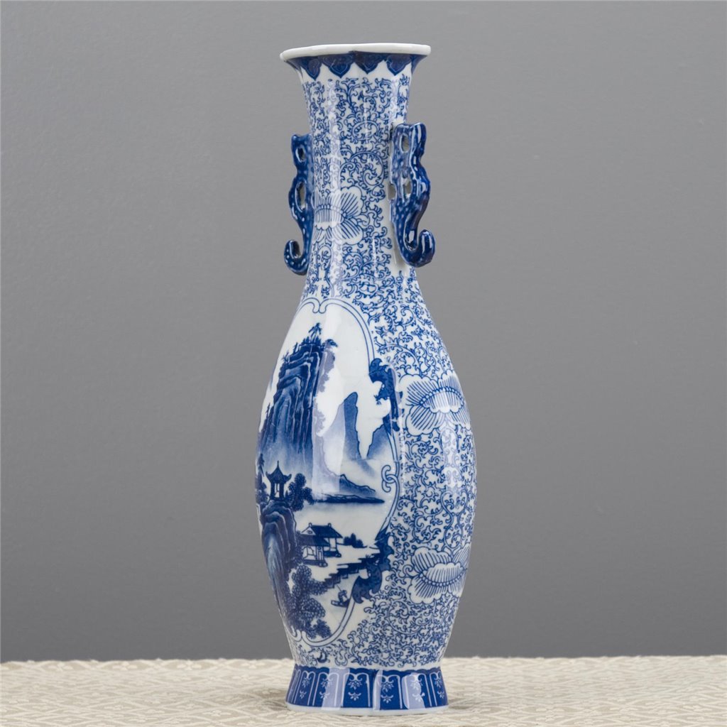 Danny's Fine Porcelain Porcelain Scallop Shape Vase-Blue & White