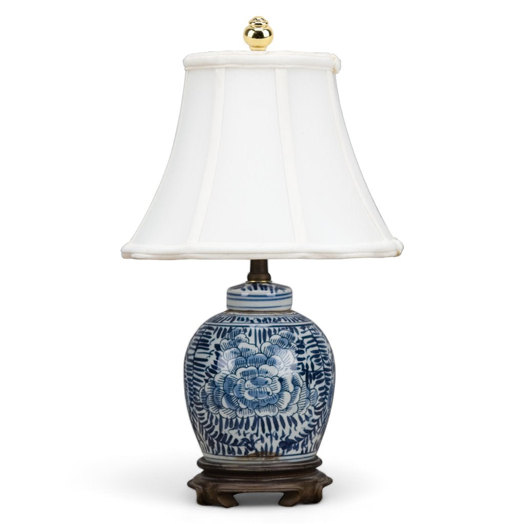 Danny's Fine Porcelain Blue & White Bulb Jar Lamp