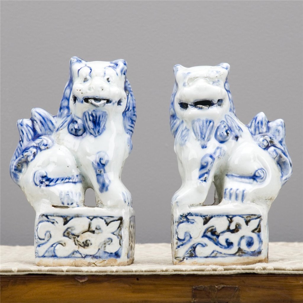 Danny's Fine Porcelain Charming Small Foo Dog Pair Hand Painted Blue & White Finish