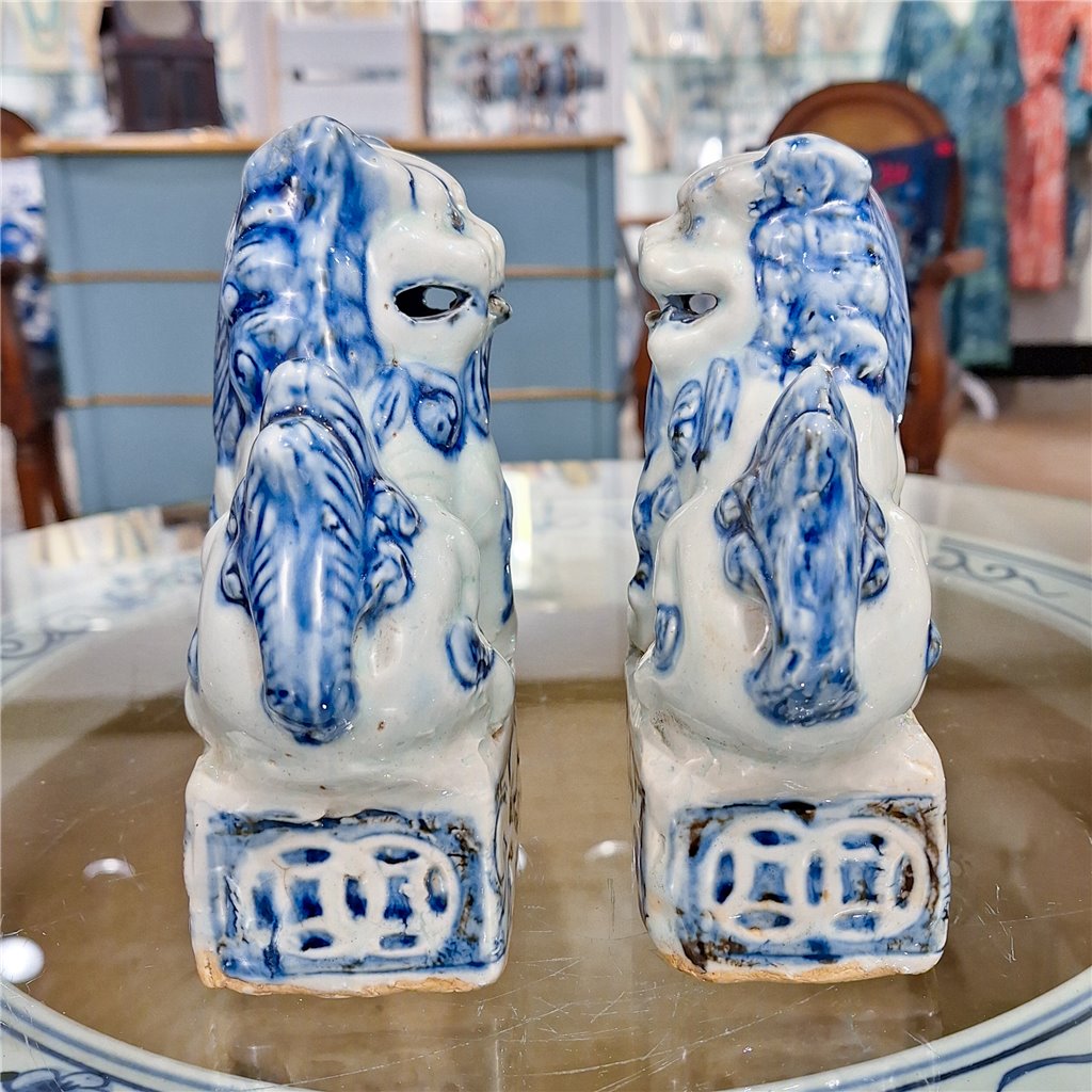 Danny's Fine Porcelain Charming Small Foo Dog Pair Hand Painted Blue & White Finish