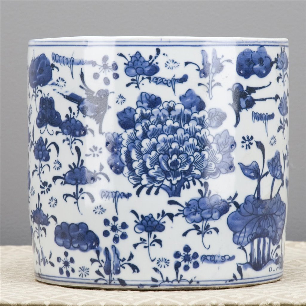 Danny's Fine Porcelain Classic Porcelain Pot - Peony