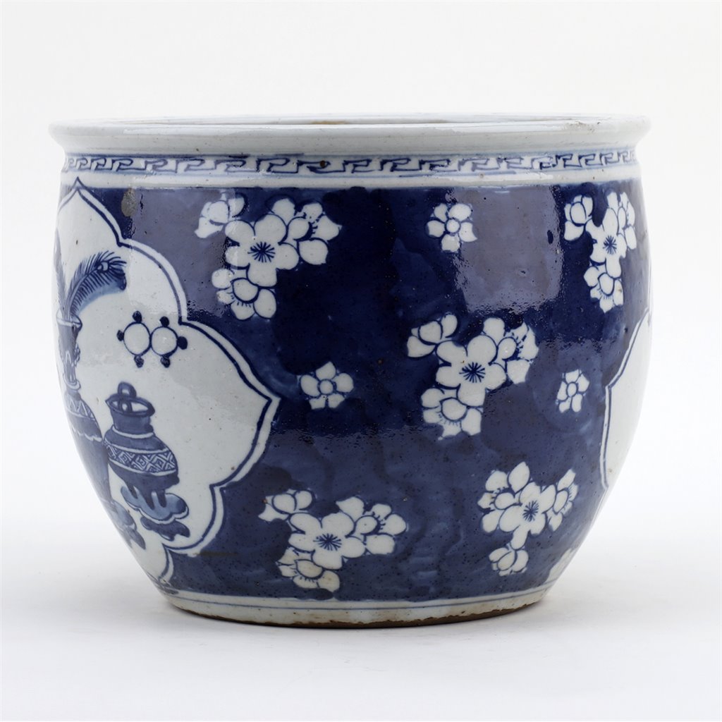 Danny's Fine Porcelain Round Pot Blue Village