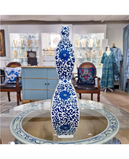 Danny's Fine Porcelain Flatten Gourd Vase -Blue & White