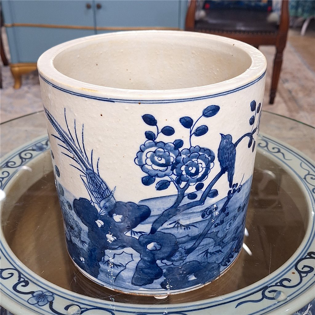 Danny's Fine Porcelain Round Bucket - Classic Blue & White 50854