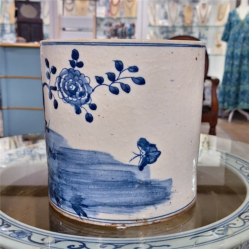 Danny's Fine Porcelain Round Bucket - Classic Blue & White 50854
