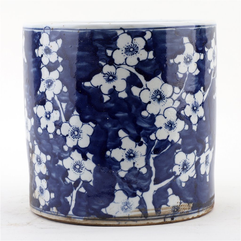 Danny's Fine Porcelain Round Bucket - Classic Blue & White 50856