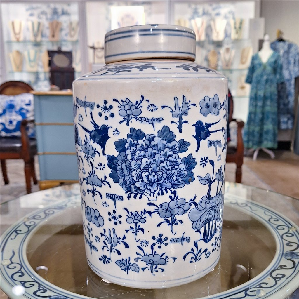 Danny's Fine Porcelain Lidded Jar- Floral