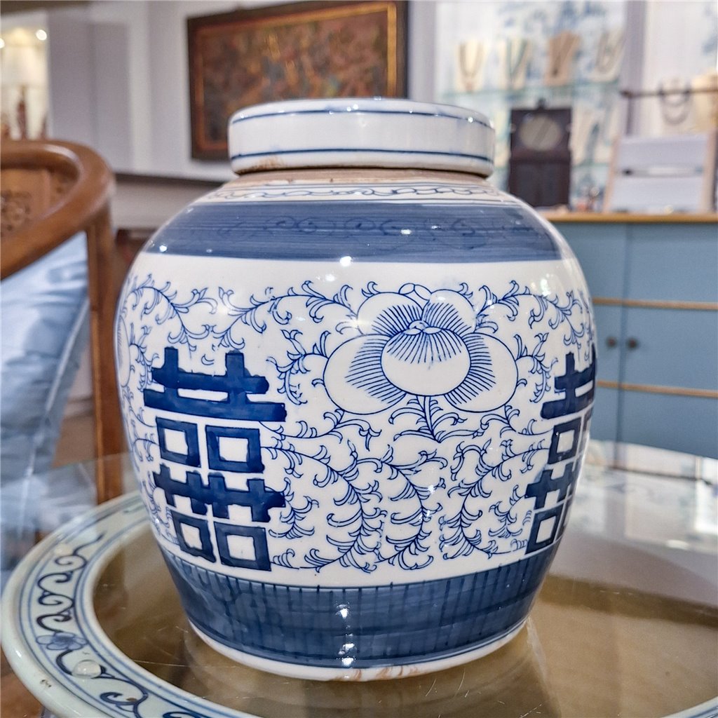 Danny's Fine Porcelain Bulb Jar -Double Happiness - Blue & White Classic