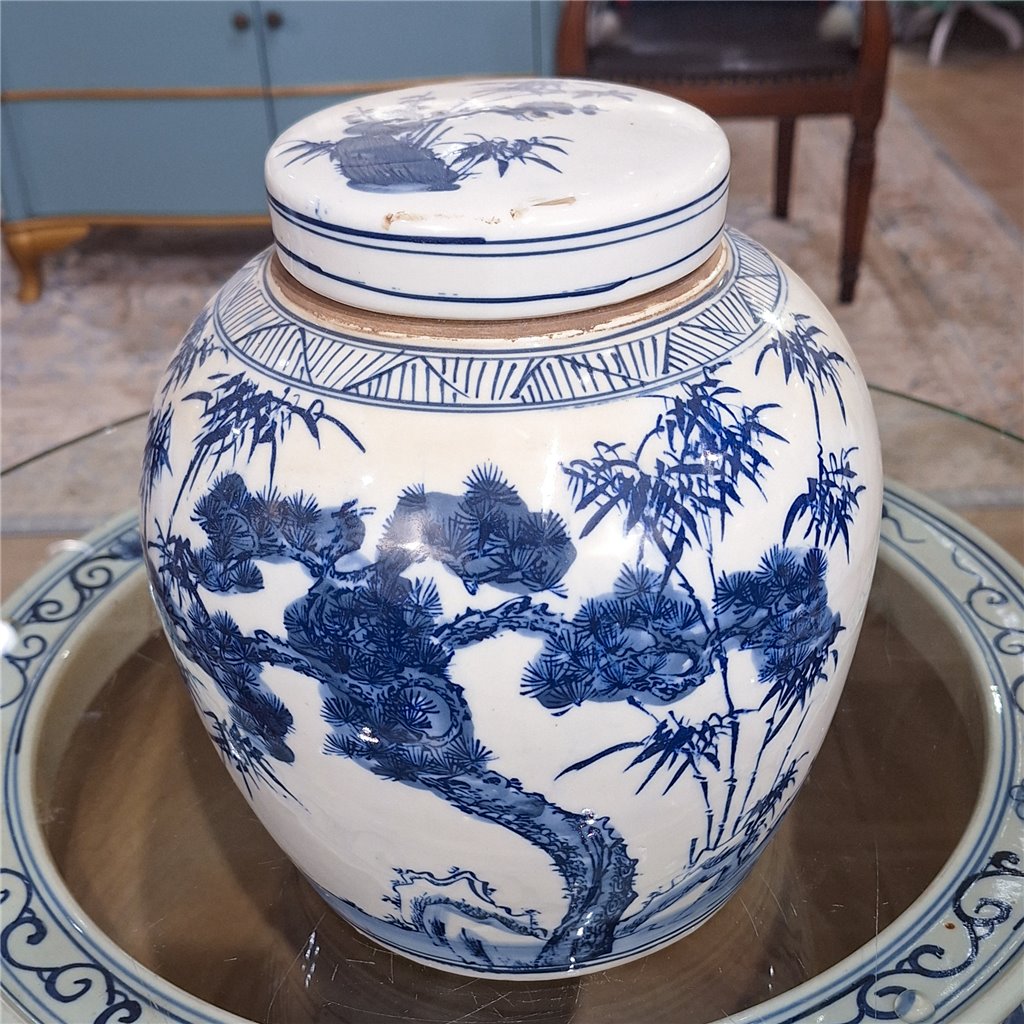 Danny's Fine Porcelain Large Bulb Jar - Floral