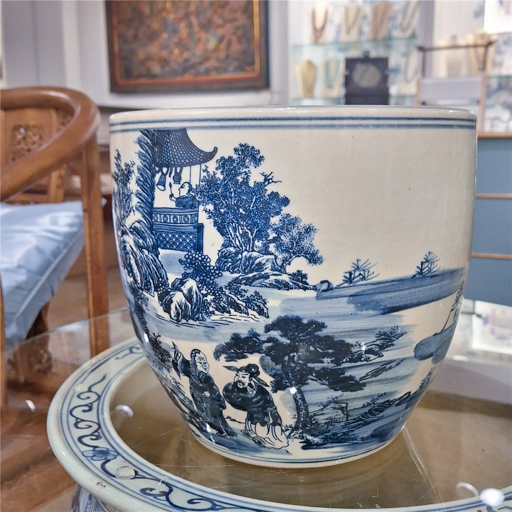 Danny's Fine Porcelain Planter - Village