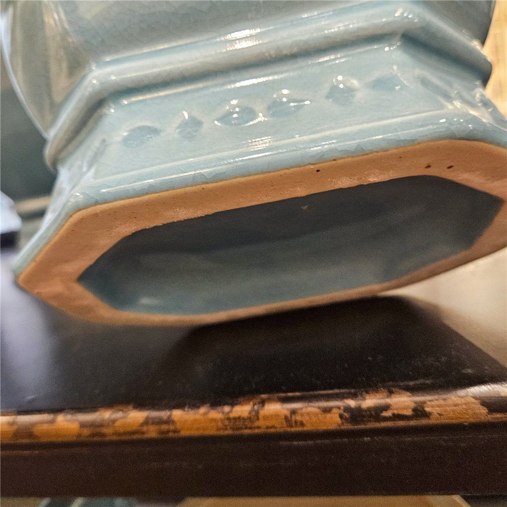 Danny's Fine Porcelain Porcelain Octagonal Footed Planter - Sky Blue (small)