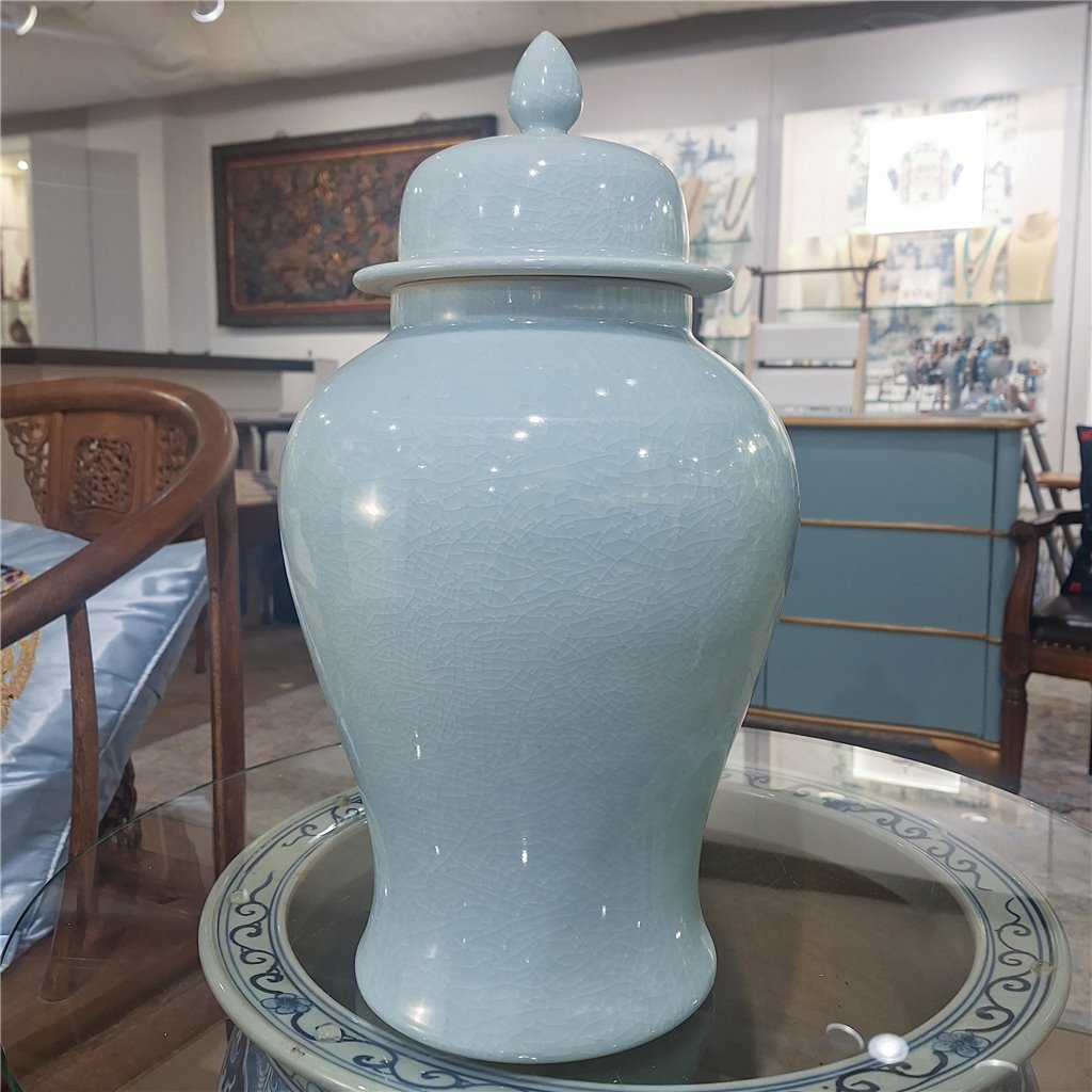 Danny's Fine Porcelain Large Temple Jar - Celadon