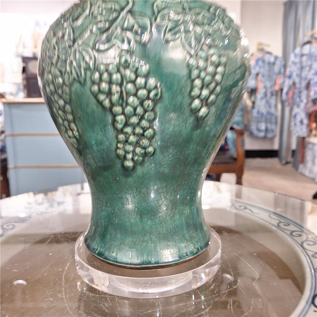 Danny's Fine Porcelain Green Lidded Peach Lid Temple Jar Lamp - Majestic Bird Pattern