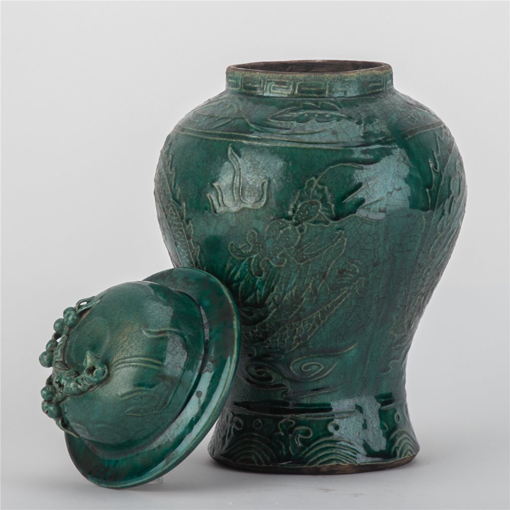 Danny's Fine Porcelain Green Lidded Peach Lid Temple Jar Majestic Bird Pattern