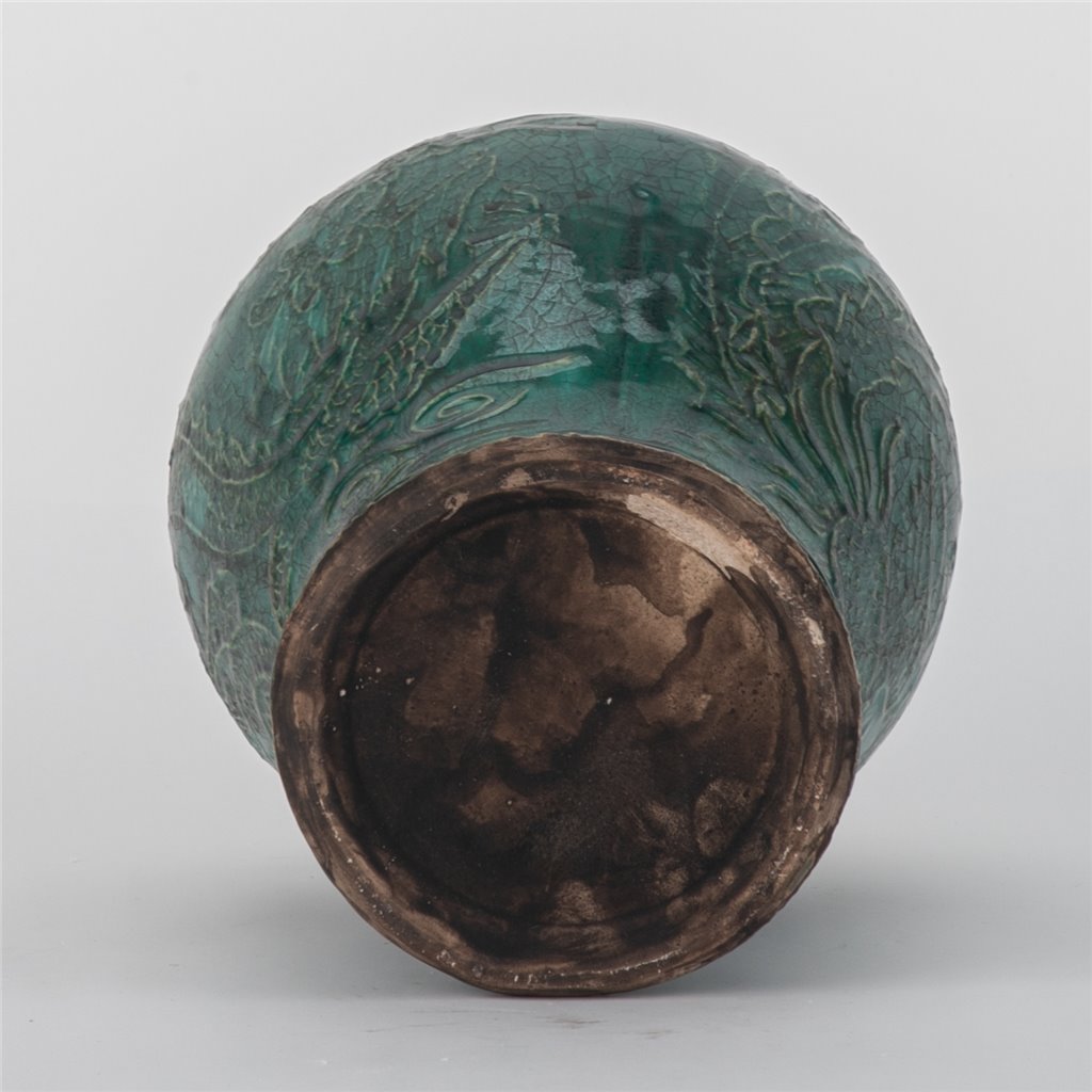 Danny's Fine Porcelain Green Lidded Peach Lid Temple Jar Majestic Bird Pattern