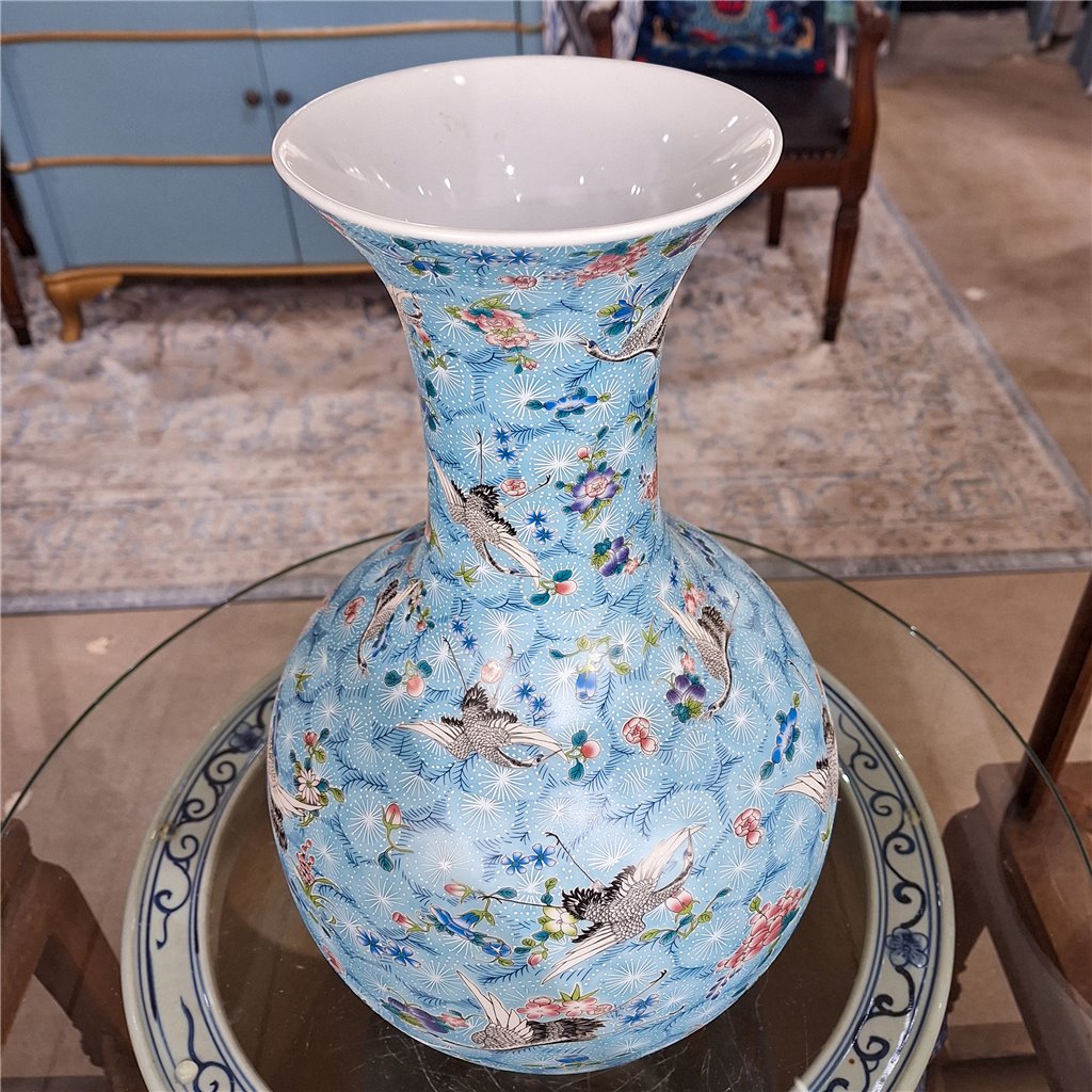 Danny's Fine Porcelain Ball Vase Blue and Crane