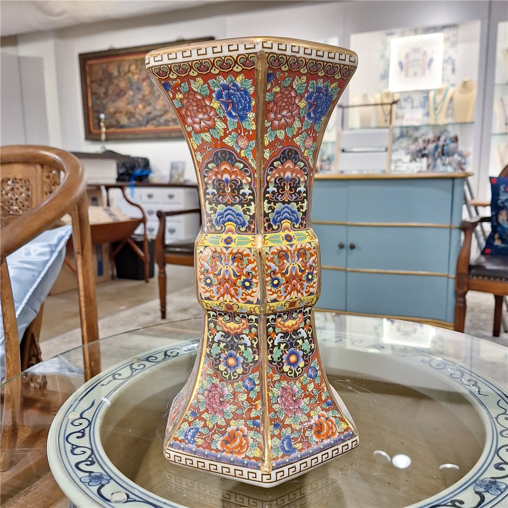 Danny's Fine Porcelain Hex Imperial Cup Vase
