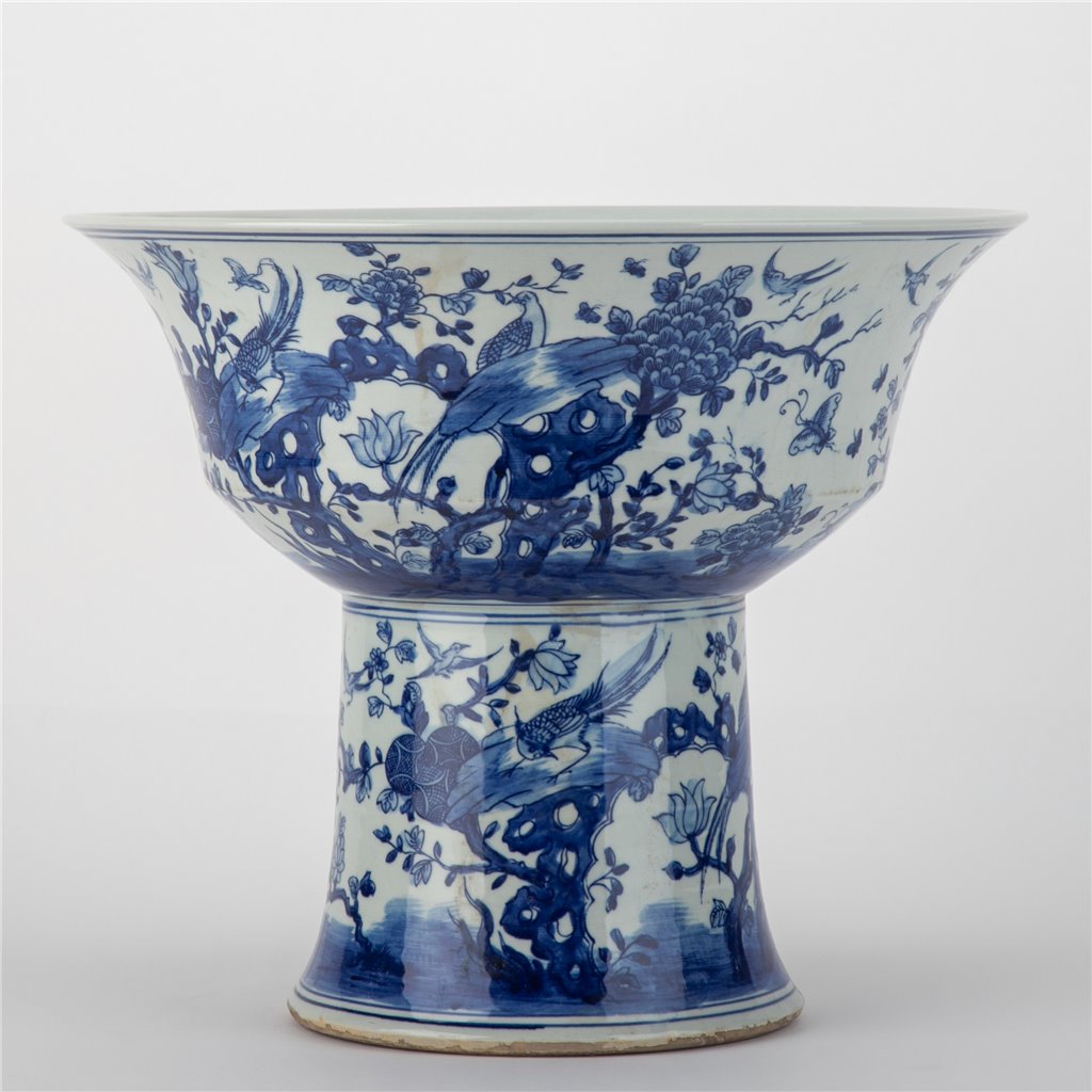 Danny's Fine Porcelain Pedestal Stand Round Basin Blue & White Bird