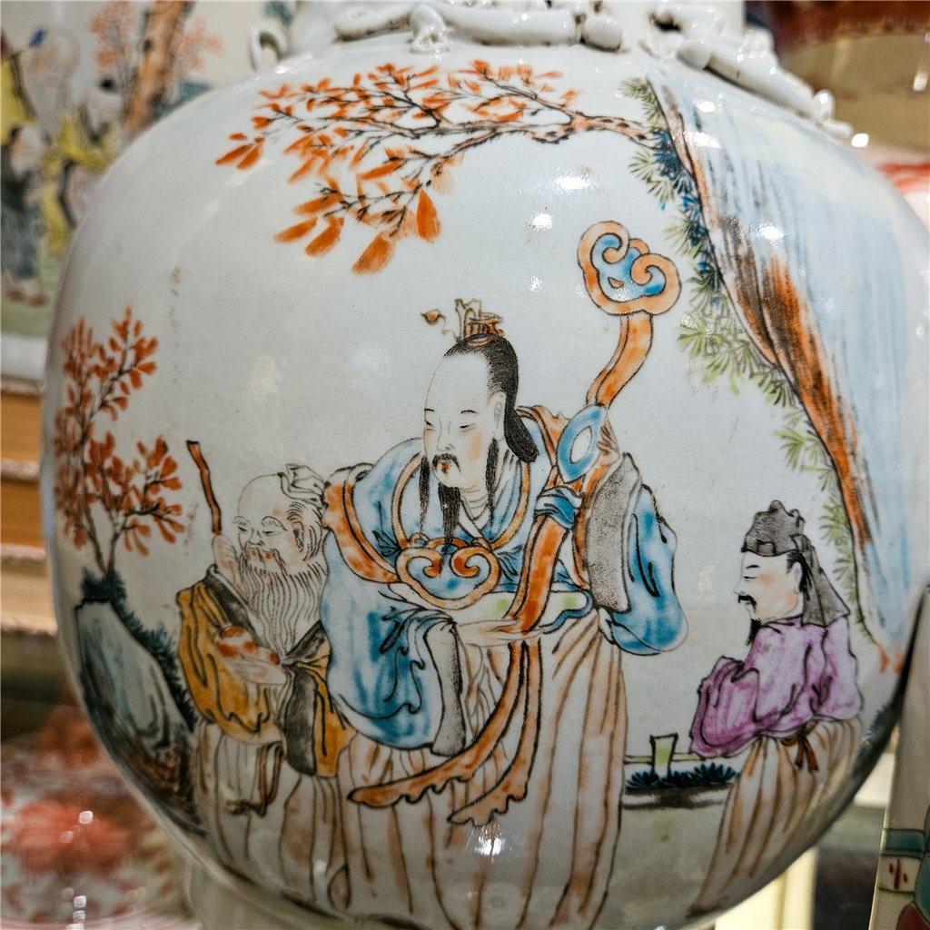 Danny's Fine Porcelain Antiqued Finish Big Belly Vase - Scholar Union