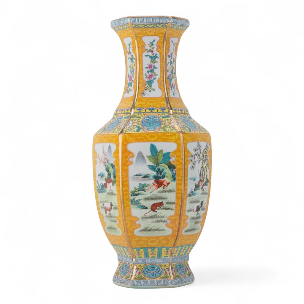 Danny's Fine Porcelain Red Octagonal Vase – Floral Motif